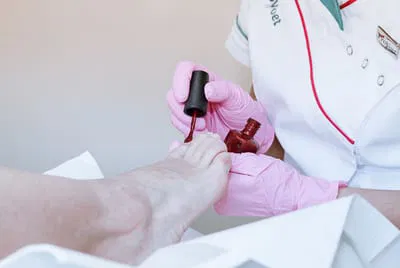 Afbeelding basis pedicure behandeling